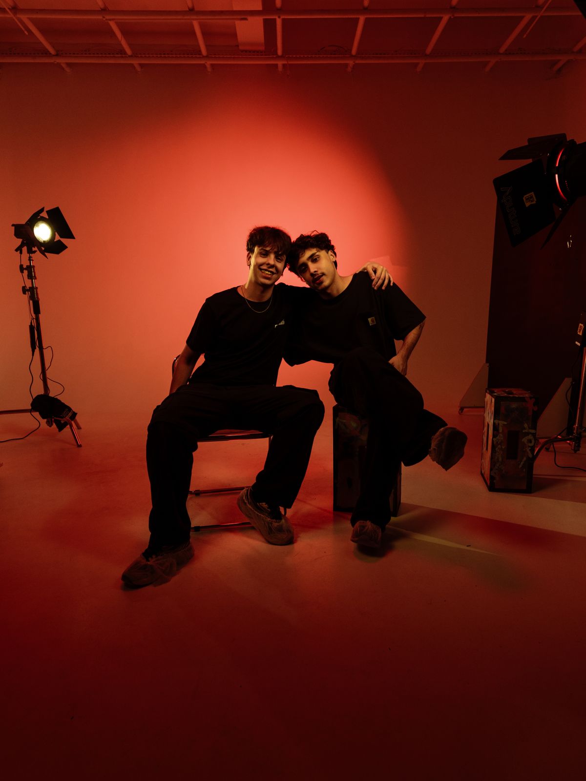 How to Make an Oouuh AI Duet Video from Two Photos